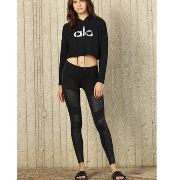 EUC ALO YOGA $158 Black Moto Leggings Women Faux Leather Details Size XS - Picture 4 of 11